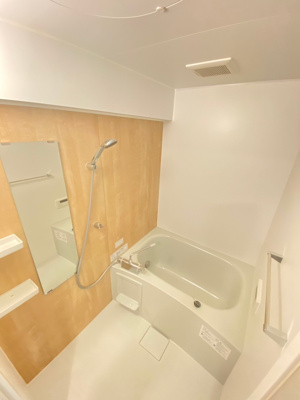 【浴室】 | バーンフリート総持寺