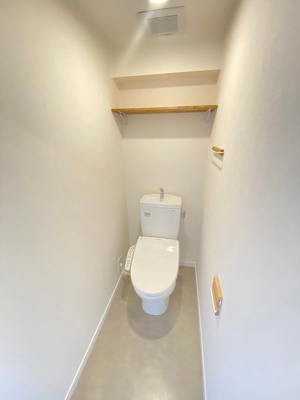 【トイレ】 | バーンフリート総持寺