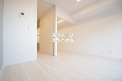 【居間・リビング】 | コンフォール東橋本2丁目 | 清潔感のある落ち着いたリビング♪