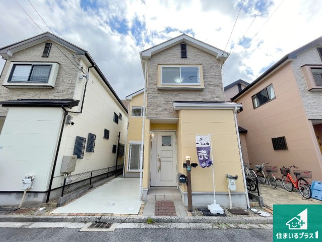 西宮市青木町　中古一戸建ての外観|お客様に長く安心して住んでいだだける事にこだわった家づくり！住んでからのアフターサービスにもしっかりと取り組んでいます！