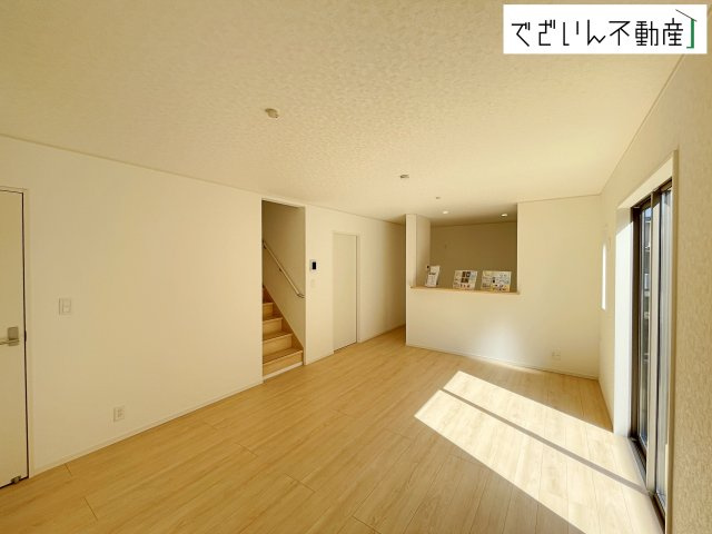 【居間・リビング】 | CRADLE GARDEN本庄市下野堂第5　新築住宅 | ≪1号棟≫
現地(2026年4月撮影)
