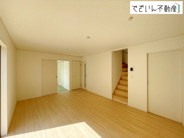 【居間・リビング】 | CRADLE GARDEN本庄市下野堂第5　新築住宅 | ≪1号棟≫
現地(2026年4月撮影)