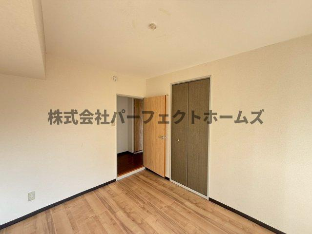 Belong枚方東2番館の洋室|使い勝手のいい洋室です