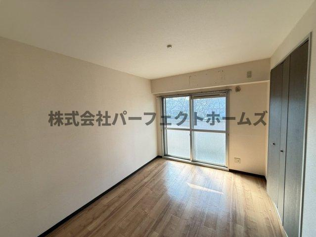 Belong枚方東2番館の洋室|広々とした洋室です