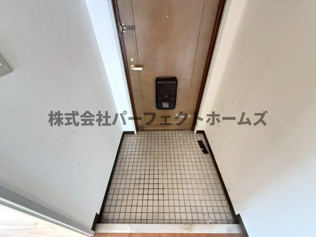 Belong枚方東2番館の玄関|落ち着いた玄関です