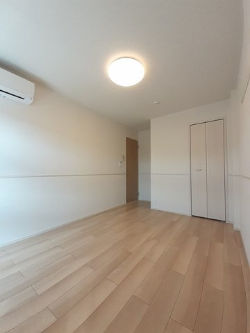 コクーン・カナサの内装