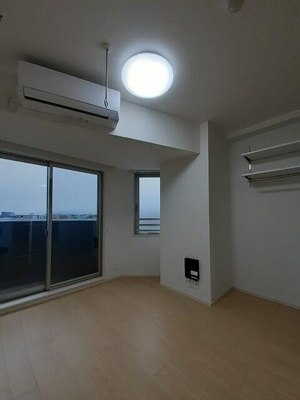 【居間・リビング】 | グランドモンド羽田 |  