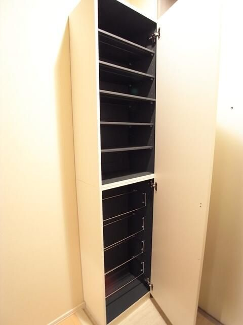 デルフィーノの収納