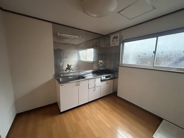 東今在家ハイツのキッチン