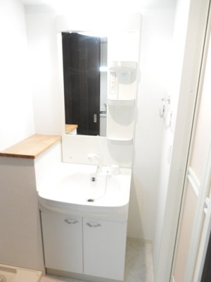 【洗面所】 | クリスタルブライト谷町