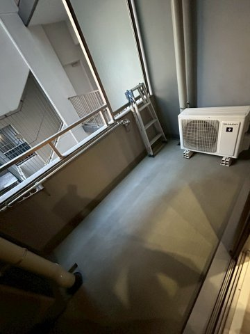 大阪市西区立売堀２丁目の賃貸マンションのバルコニー