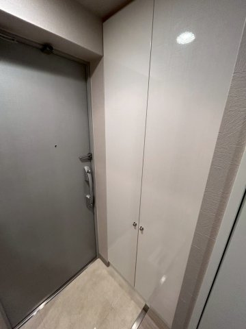 大阪市西区立売堀２丁目の賃貸マンションの収納