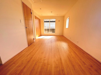 【洋室】 | 安芸郡熊野町東山（全3区画）2号棟 | 主寝室10.25帖
