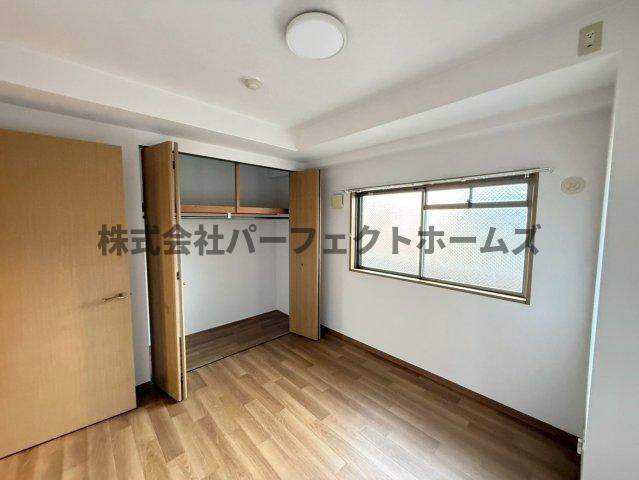 パレビバスの洋室|落ち着いた色調の洋室です