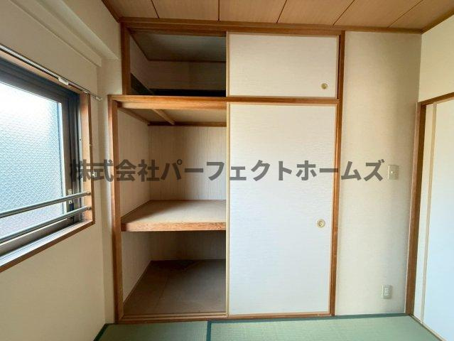 パレビバスの収納|大きなものも収納できそうです