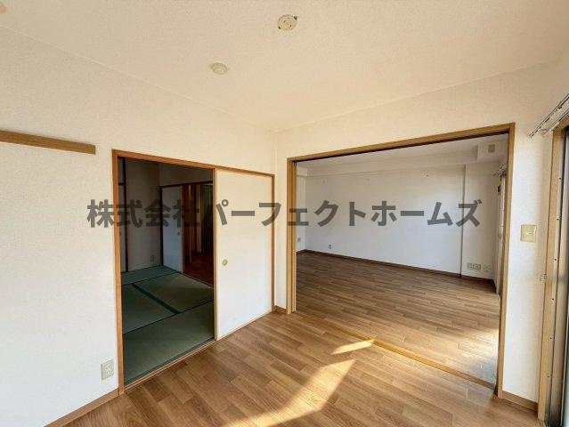 パレビバスの洋室|コンパクトで使いやすい洋室です