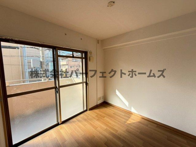 パレビバスの洋室|コンパクトで使いやすい洋室です