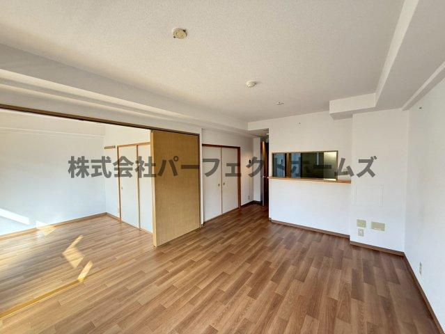 パレビバスの居間・リビング|ゆったり過ごせるリビングです