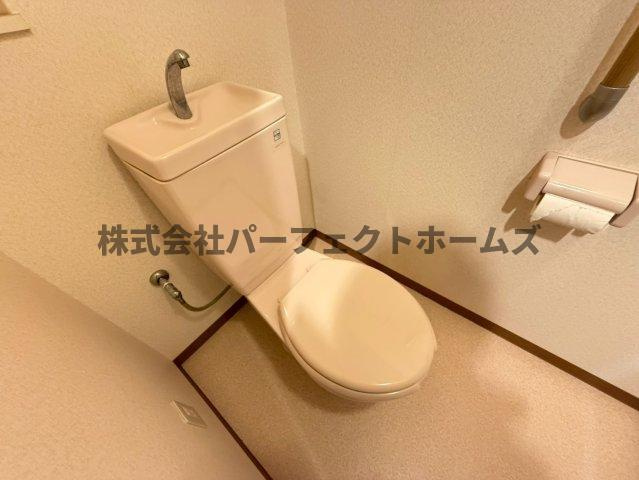 パレビバスのトイレ|落ち着いたトイレです