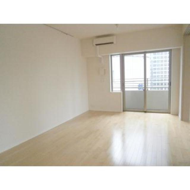 パークキューブ愛宕山タワーの居間・リビング|※写真は同タイプ住戸です。