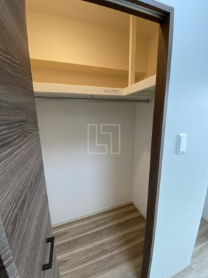 【収納】 | ドゥーエ天満橋 | ドゥーエ天満橋　ウォークインクローゼット