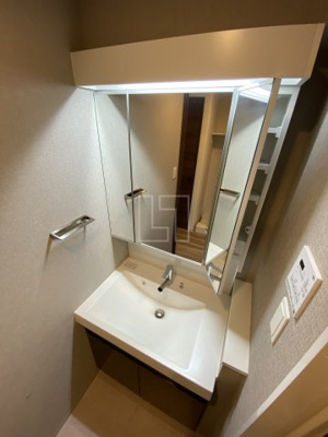 【洗面所】 | ドゥーエ天満橋 | ドゥーエ天満橋　独立洗面化粧台