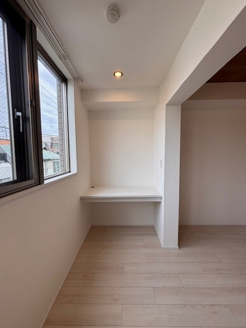 新品家具付きマンション若林13(KaGood東京)の居間・リビング