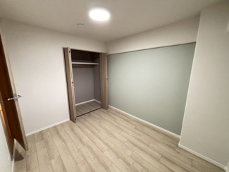 【洋室】 | 長居公園ハウス