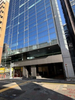 難波御堂筋ウエストの外観