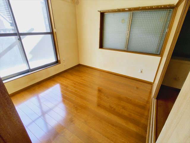 【子供部屋】 | ふじみ野市大原１丁目 | 2階南側4.5帖洋室　子供部屋にいかがでしょうか