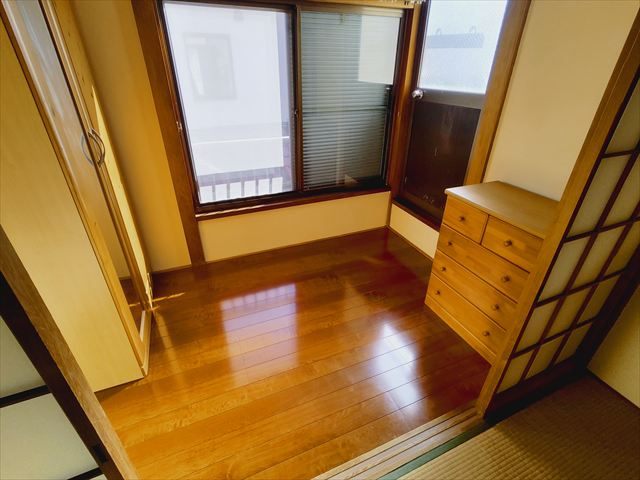 【洋室】 | ふじみ野市大原１丁目 | 2階南東側3.0帖洋室　色々な用途にお使いいただけます