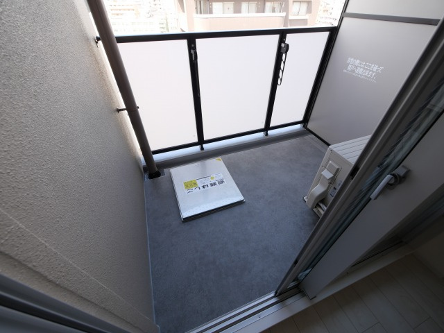 スワンズシティ新大阪プライムのバルコニー