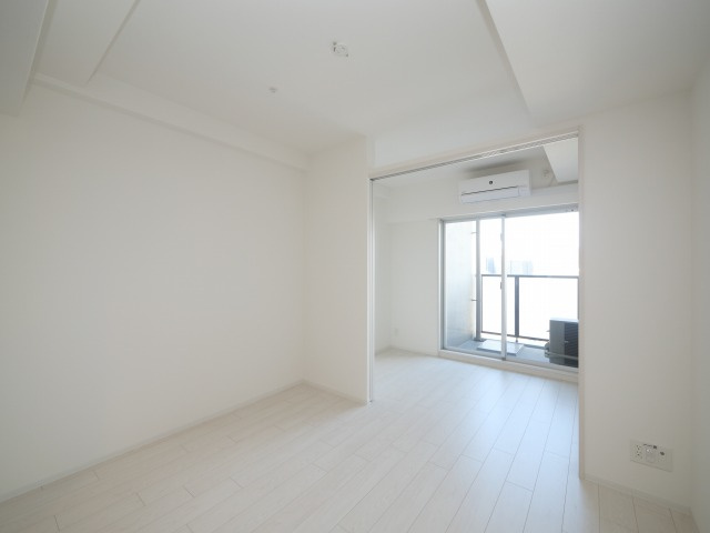 スワンズシティ新大阪プライムの居間・リビング