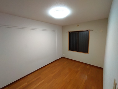 【洋室】 | スターブルマンション春日部 | 他部屋の写真です