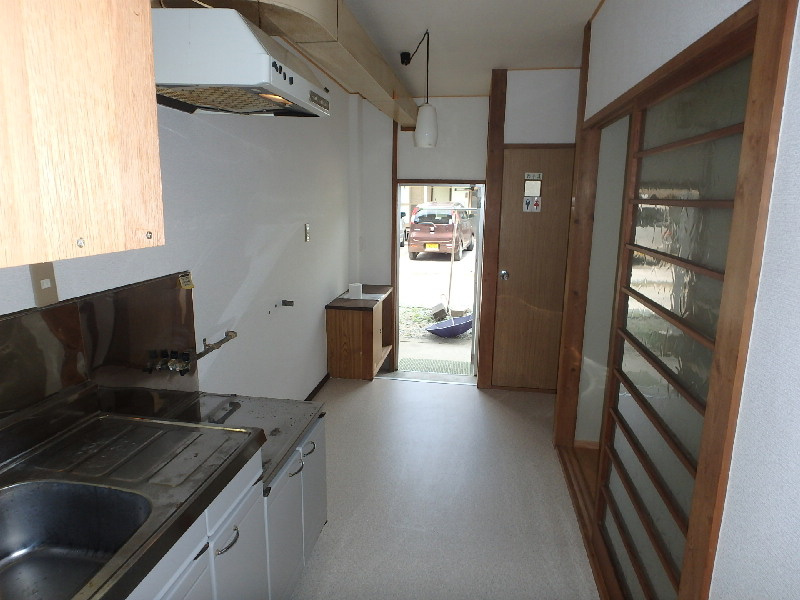 S0546R　中村莊の玄関