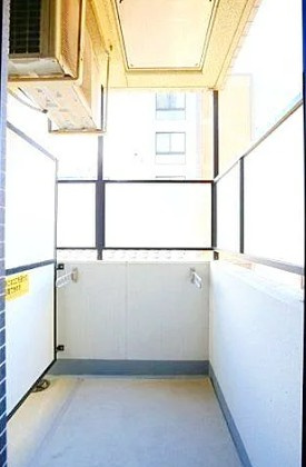 スパシエルクス門前仲町のバルコニー