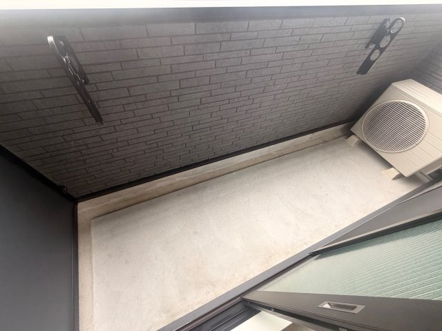 KORE・YIELD千里丘のバルコニー