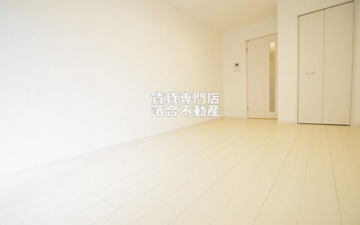【寝室】 | リブリ・ヴェラコートⅡ | 開放的なお部屋