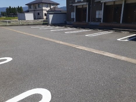 アルカンシェル　虹Ｂの駐車場|駐車場です