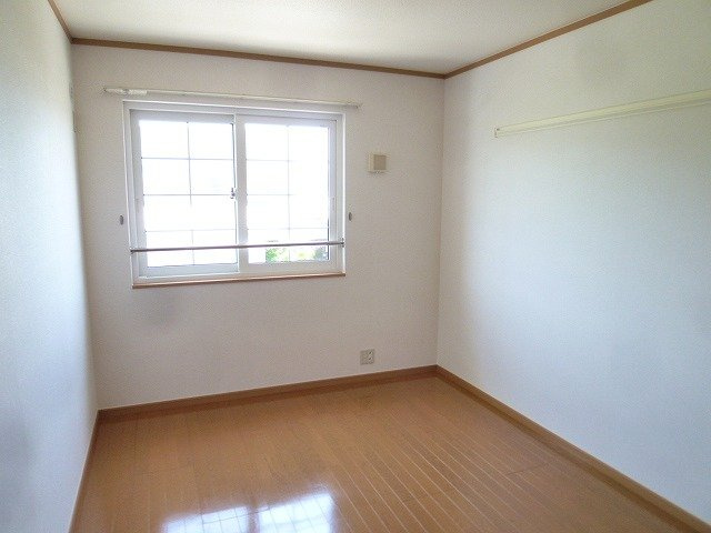 アルカンシェル　虹Ｂの内装|明るい色調の室内です