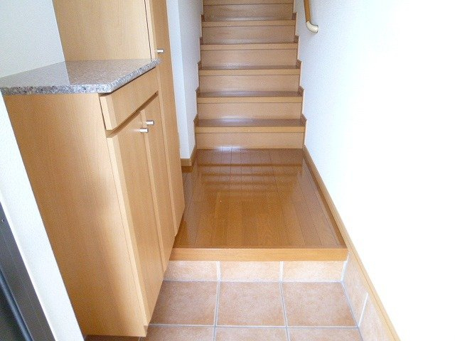 アルカンシェル　虹Ｂの玄関|シンプルで使いやすい玄関です