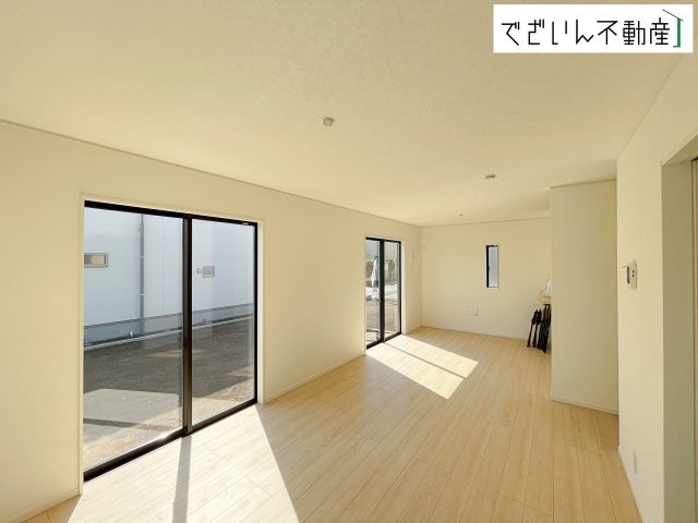 【居間・リビング】 | CRADLE GARDEN本庄市下野堂第5　新築住宅 | ≪3号棟≫
現地(2026年4月撮影)