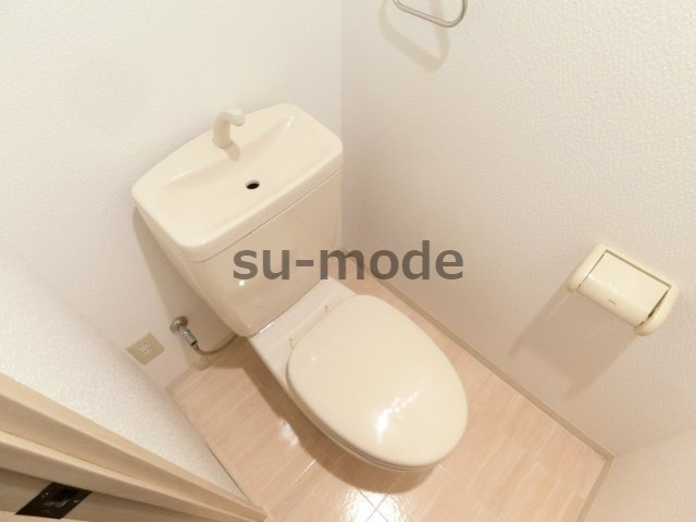 フロンティア中川のトイレ