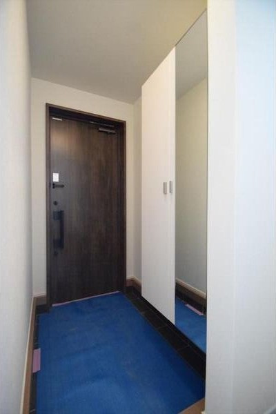 天白区焼山二丁目戸建賃貸Ａの玄関