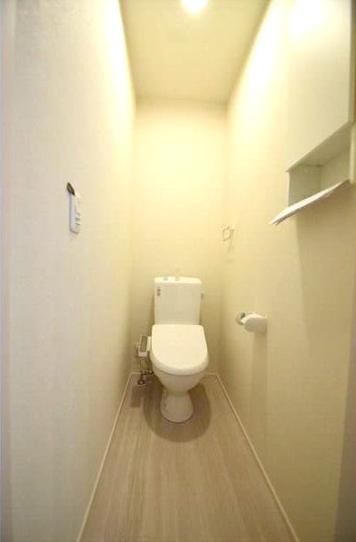 天白区焼山二丁目戸建賃貸Ａのトイレ