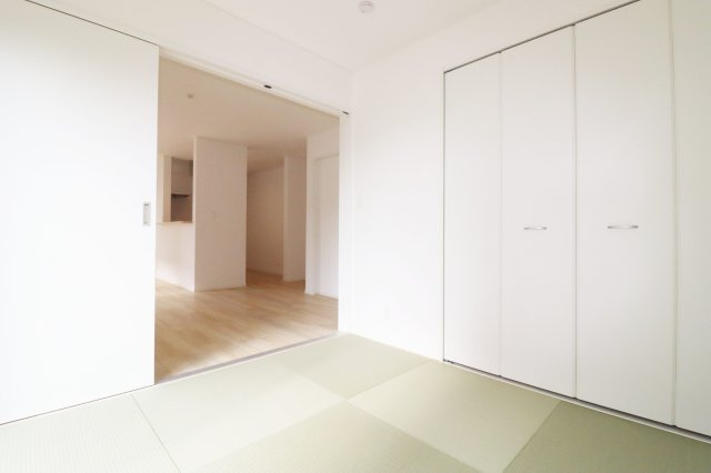 郡山市富田町大徳南第21　　　1号棟　　小山田小学校、郡山第6中学区の玄関|※同社施工例