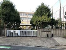 セ　シュエット（C‘est chouette）の周辺|狛江第四中学校　まで83ｍ