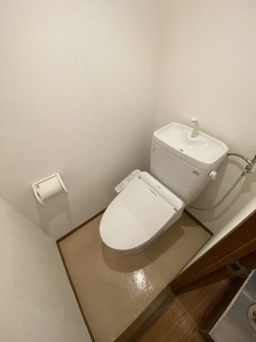 【トイレ】 | 777ハイツ | 温水洗浄便座