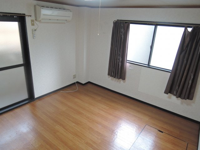 【洋室】 | ハイツオーキタ津之江