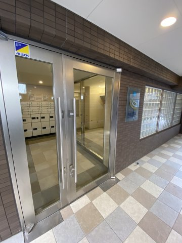 VALESIA 森下 CITYのエントランス